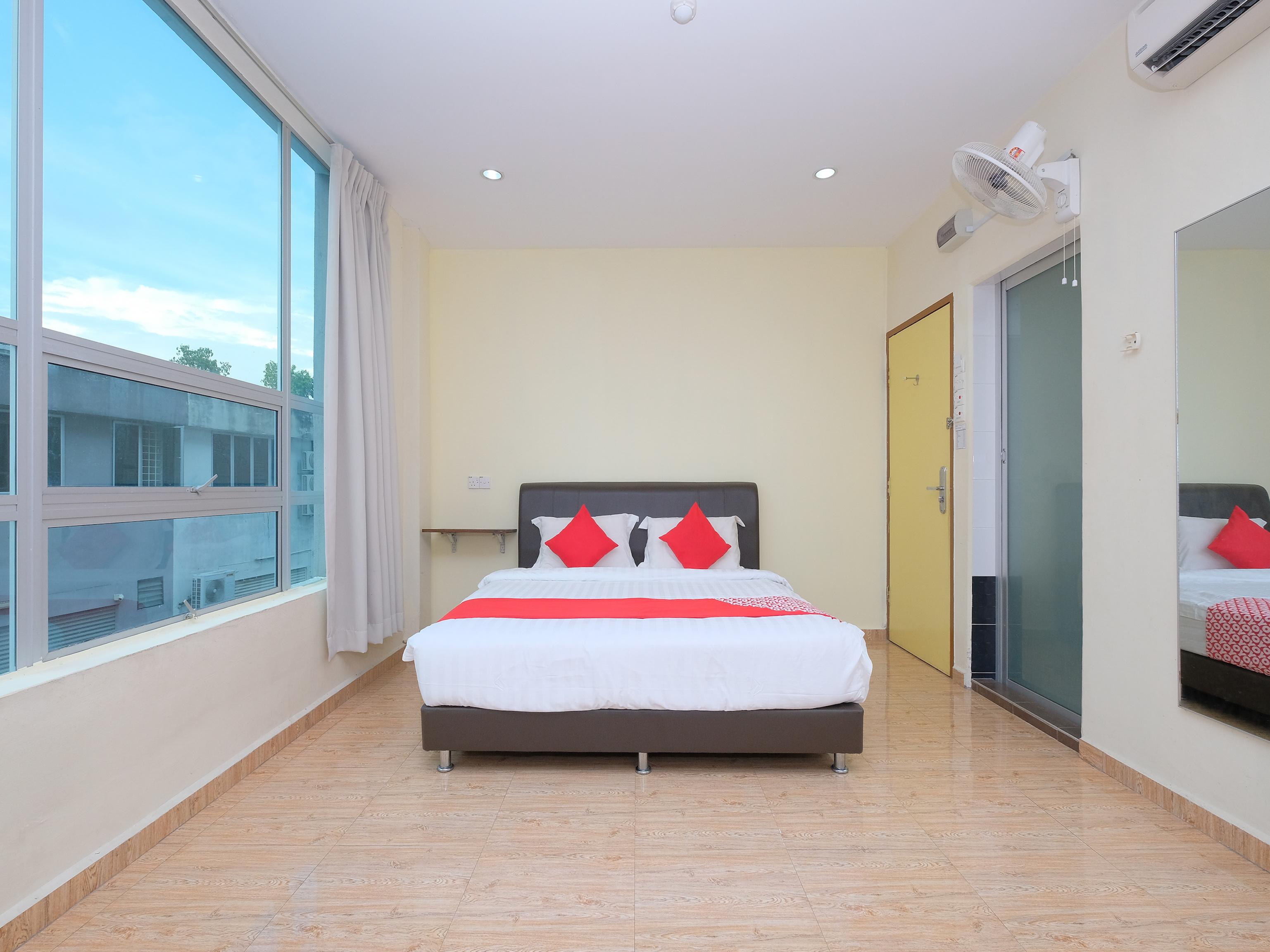 Mentekab Oyo 89493 Q Hotel Mentakab מראה חיצוני תמונה
